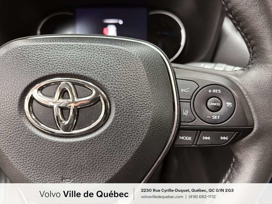 Toyota Rav4 Limited Hybrid 2022-14