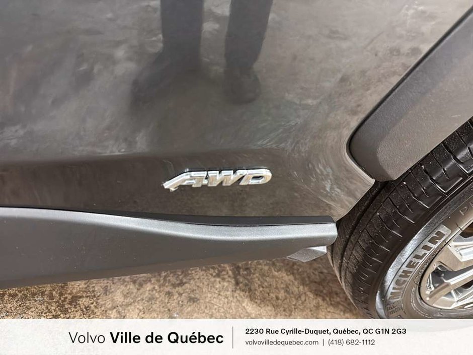 Toyota Rav4 Limited Hybrid 2022-24