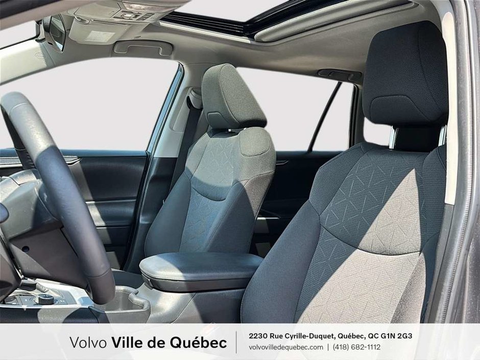 2024 Toyota Rav4 XLE Hyb-9