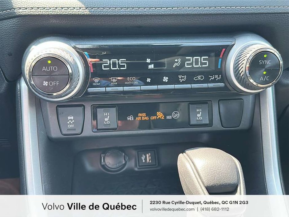 2024 Toyota Rav4 XLE Hyb-20