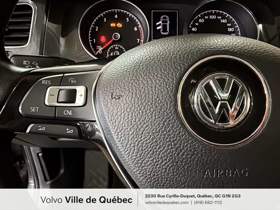 Volkswagen Golf Comfortline 2018-12