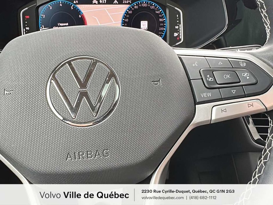 2024 Volkswagen Taos Highline-12