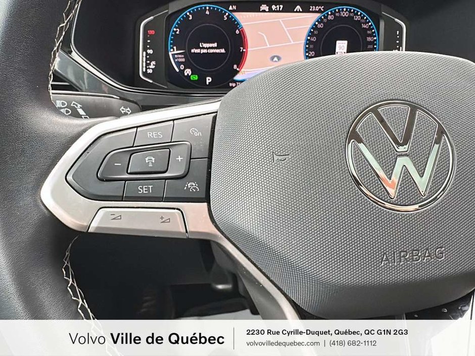 2024 Volkswagen Taos Highline-11