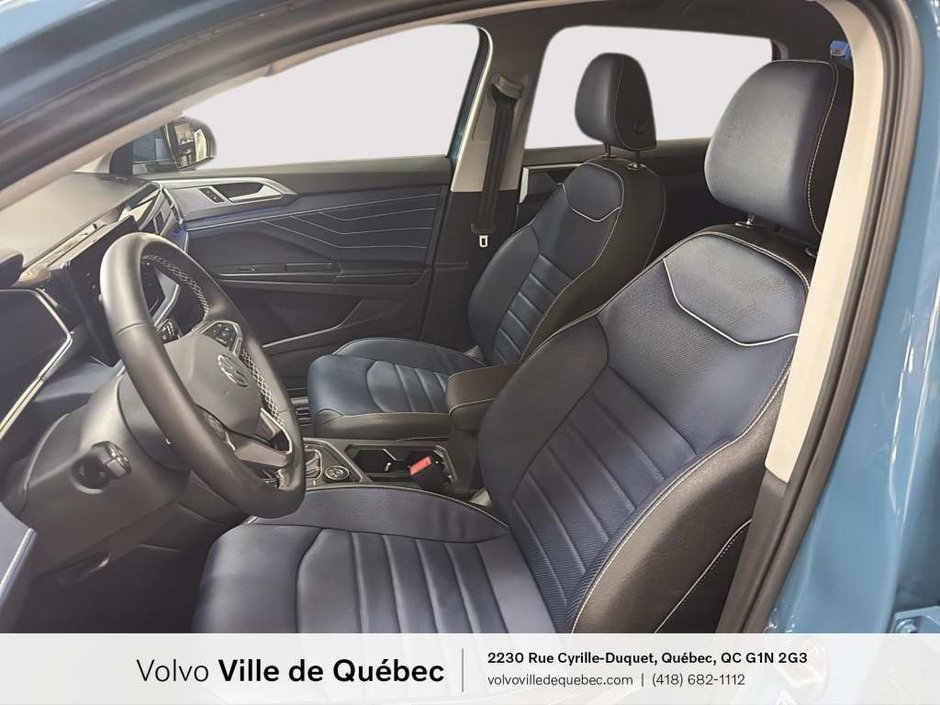 Volkswagen Taos Highline 2025-9