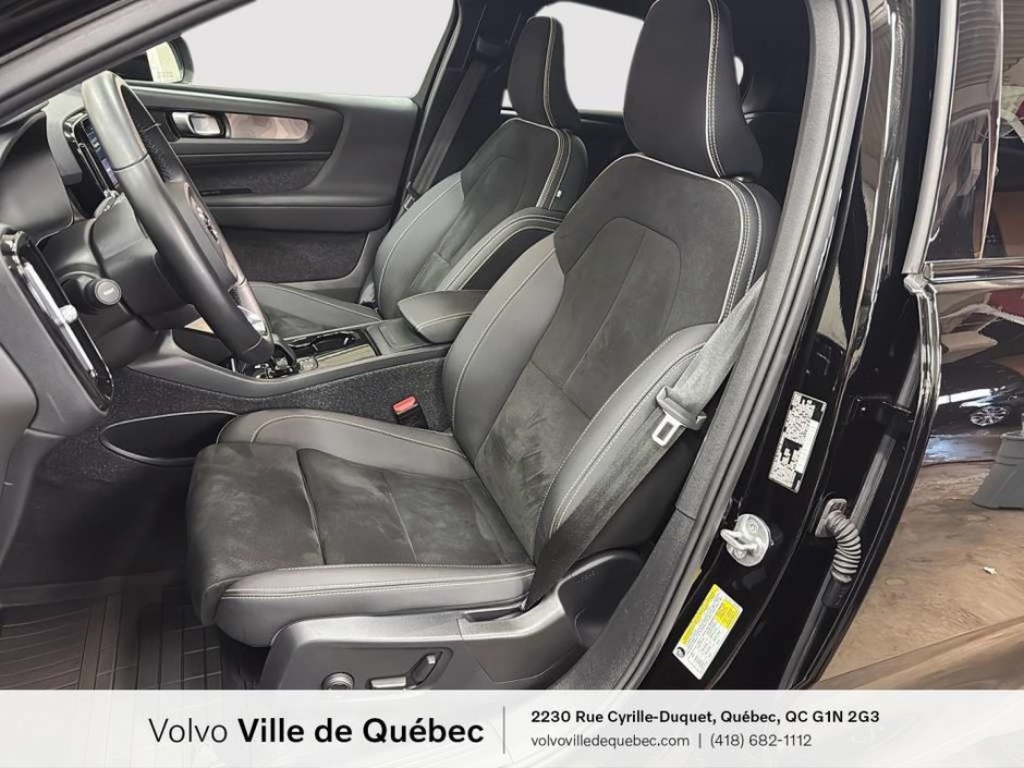 2022 Volvo C40 Recharge Ultimate-1