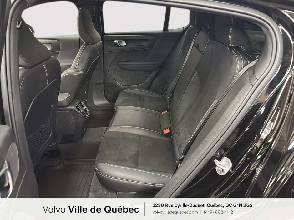 2022 Volvo C40 Recharge Ultimate-12