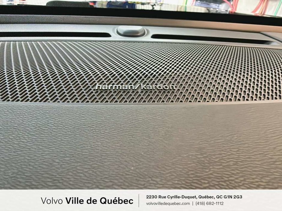 Volvo C40 Recharge Ultimate 2023-22