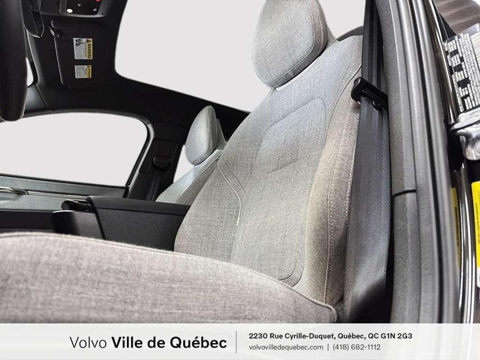 Volvo EX30 TWIN Ultra 2025-10