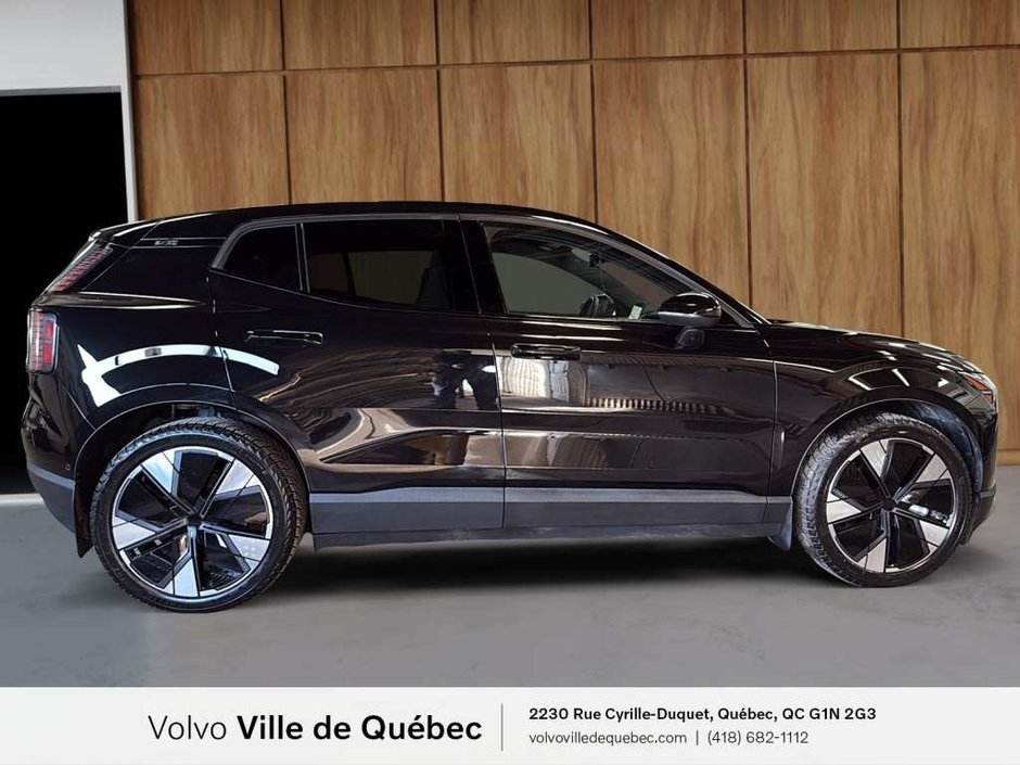 Volvo EX30 TWIN Ultra 2025-4