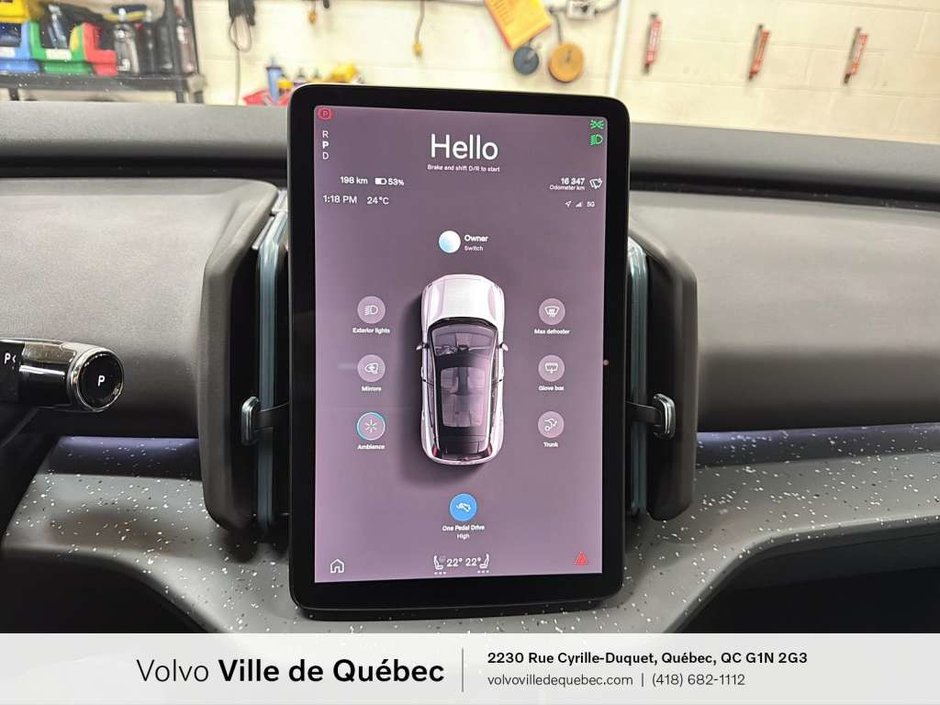 Volvo EX30 TWIN Ultra 2025-14