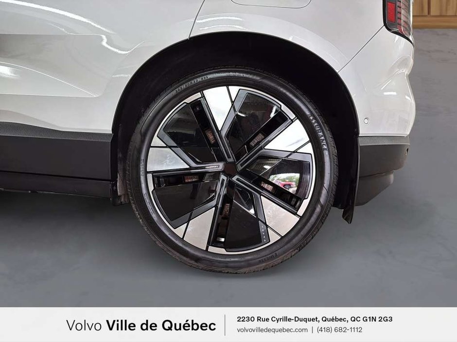 Volvo EX30 TWIN Ultra 2025-6