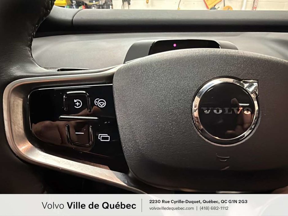 Volvo EX30 TWIN Ultra 2025-13