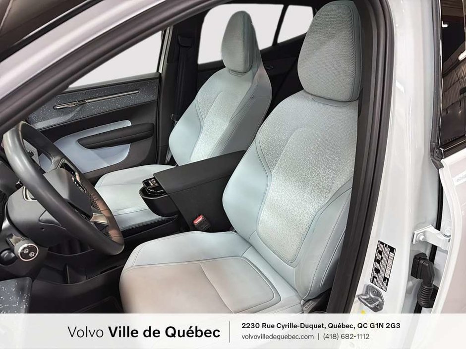 Volvo EX30 TWIN Ultra 2025-1