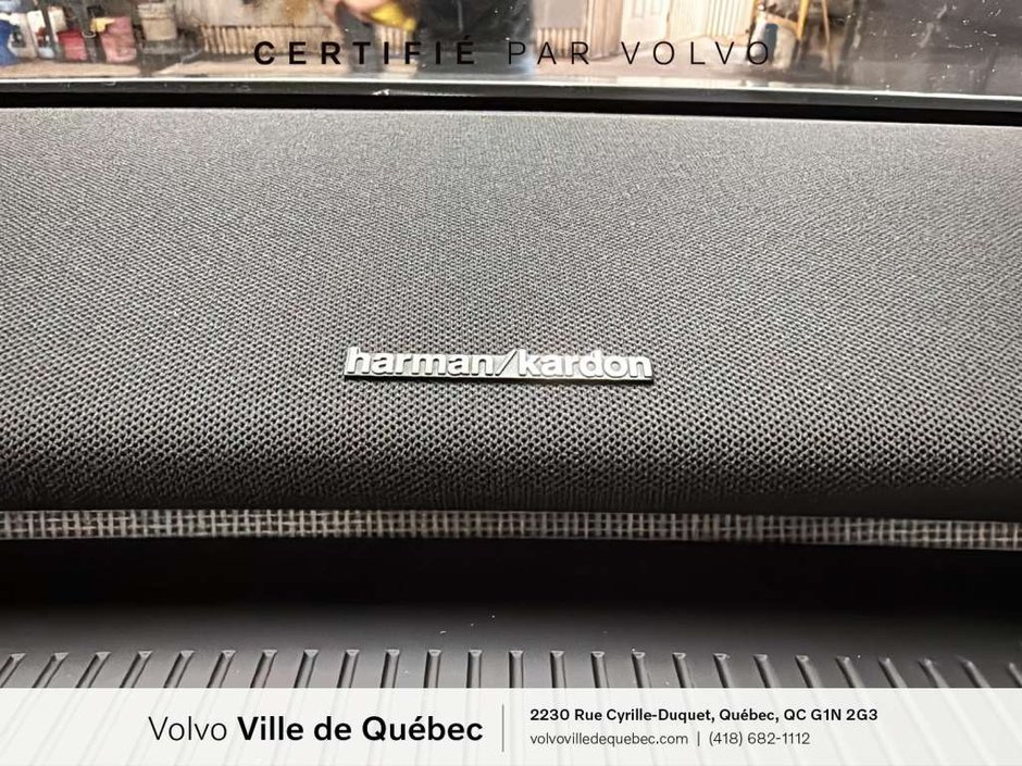 Volvo EX30 TWIN Ultra 2025-18