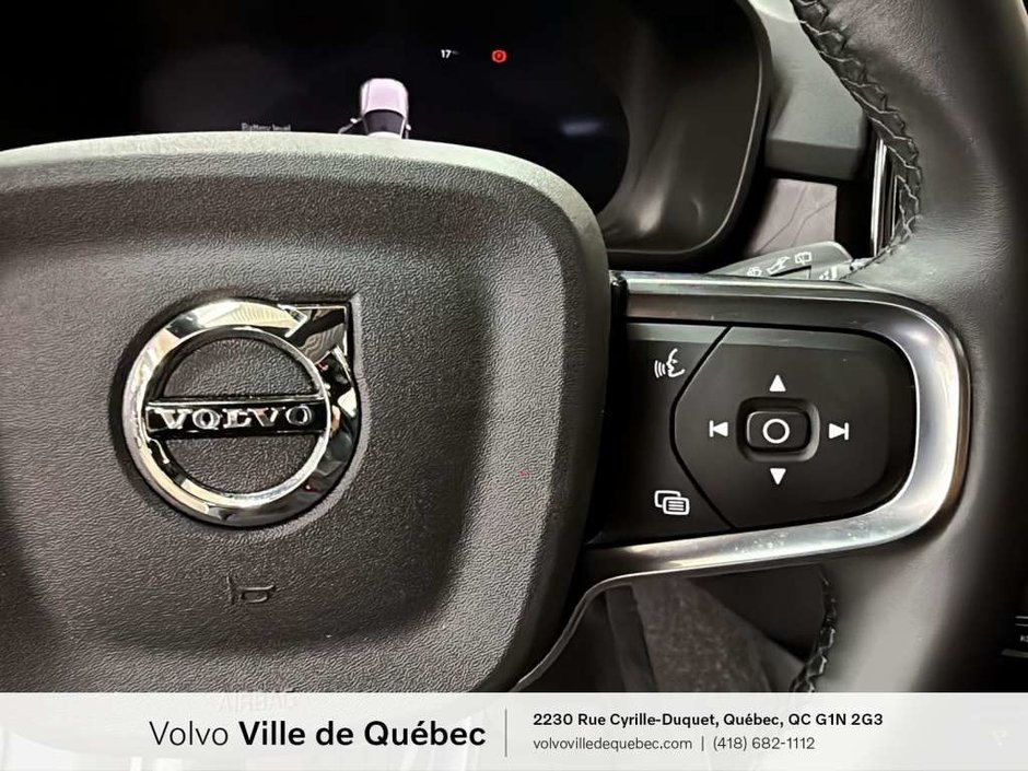 2025 Volvo EX40 TWIN Ultra-14