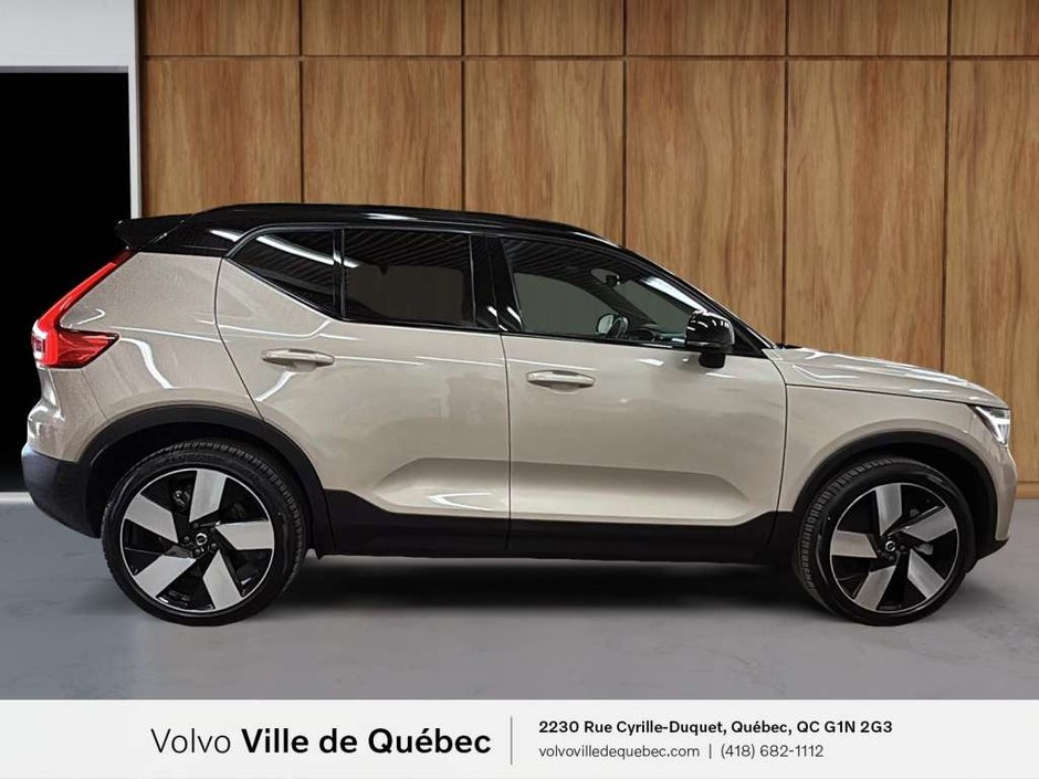 2025 Volvo EX40 TWIN Ultra-4