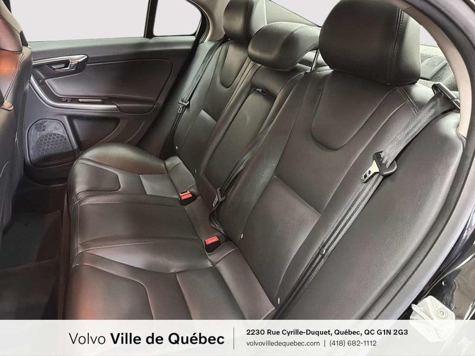 2016 Volvo S60 Premier SE-10