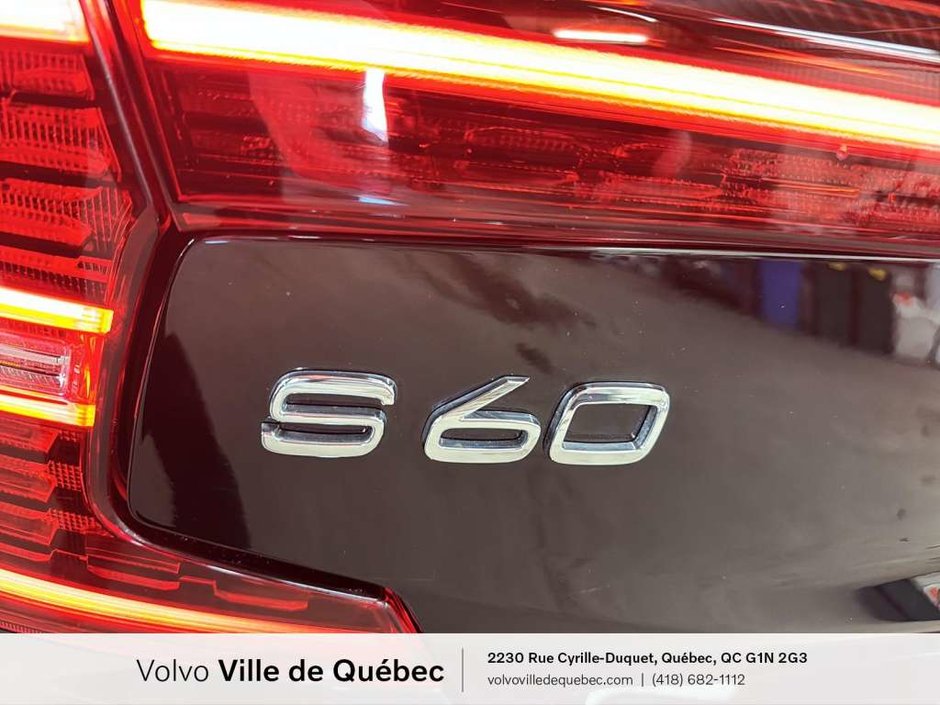 2020 Volvo S60 Momentum-23