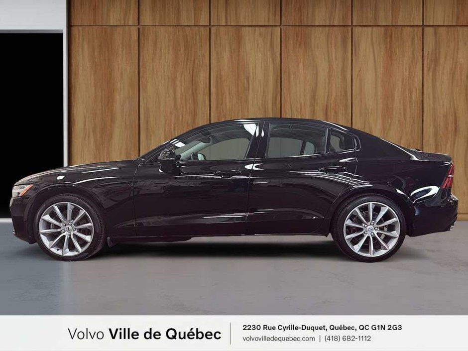 Volvo S60 Momentum 2022-6