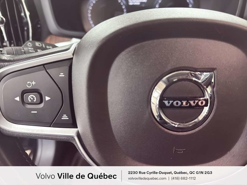 Volvo S60 Momentum 2022-17