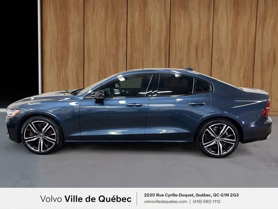 2022 Volvo S60 R-Design Recharge ER-6