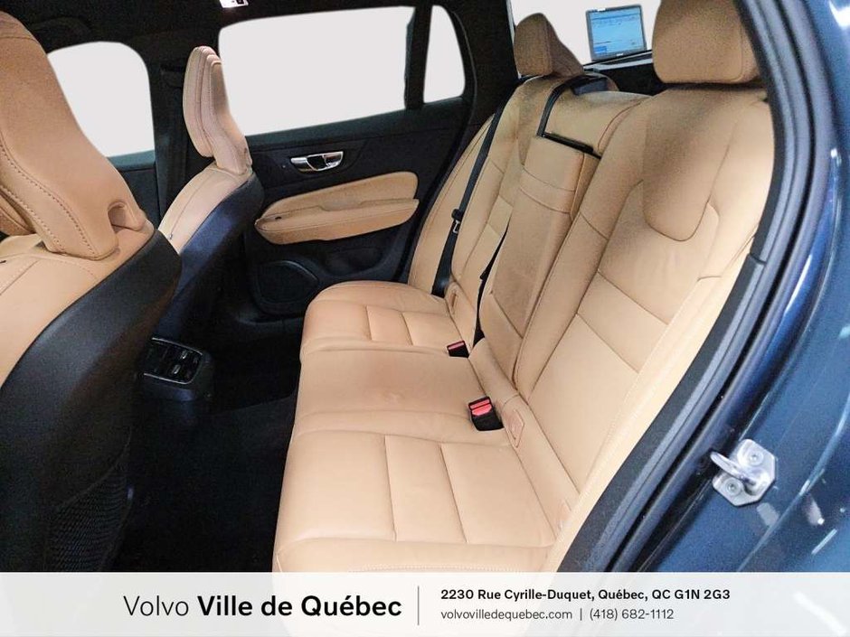 Volvo V60 CC 2022-12