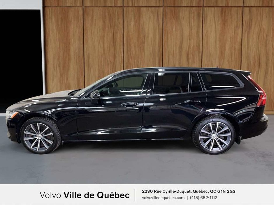 2022 Volvo V60 Momentum-6