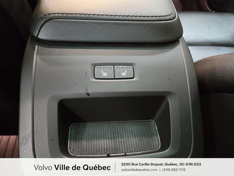 2023 Volvo V60 CC Plus-13