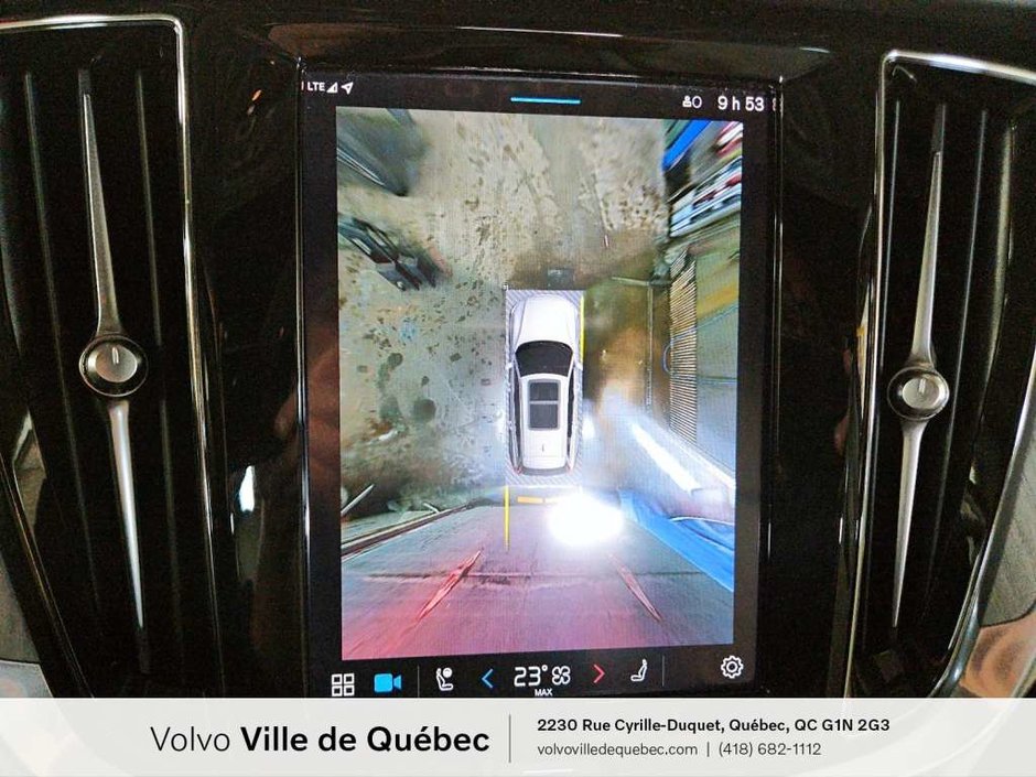 2023 Volvo V60 CC Plus-21