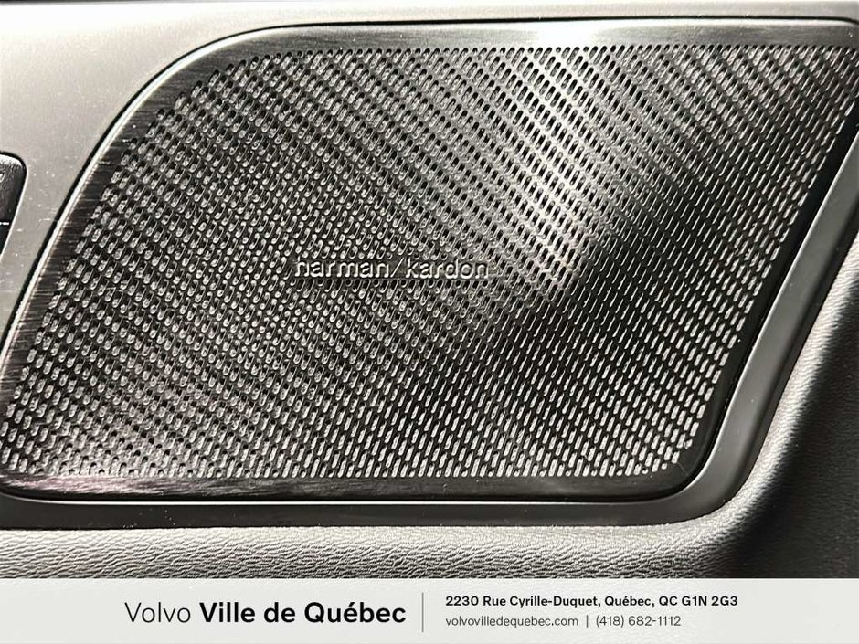Volvo V60 CC Ultimate 2023-18