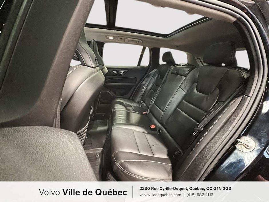 Volvo V60 CC Ultimate 2023-12