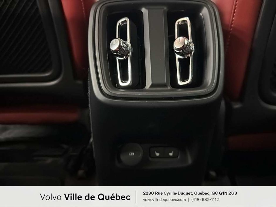 2020 Volvo XC40 Momentum-13