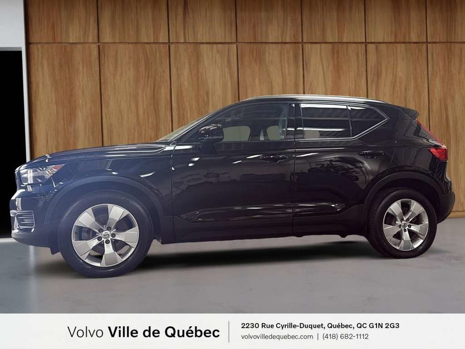 2020 Volvo XC40 Momentum-6