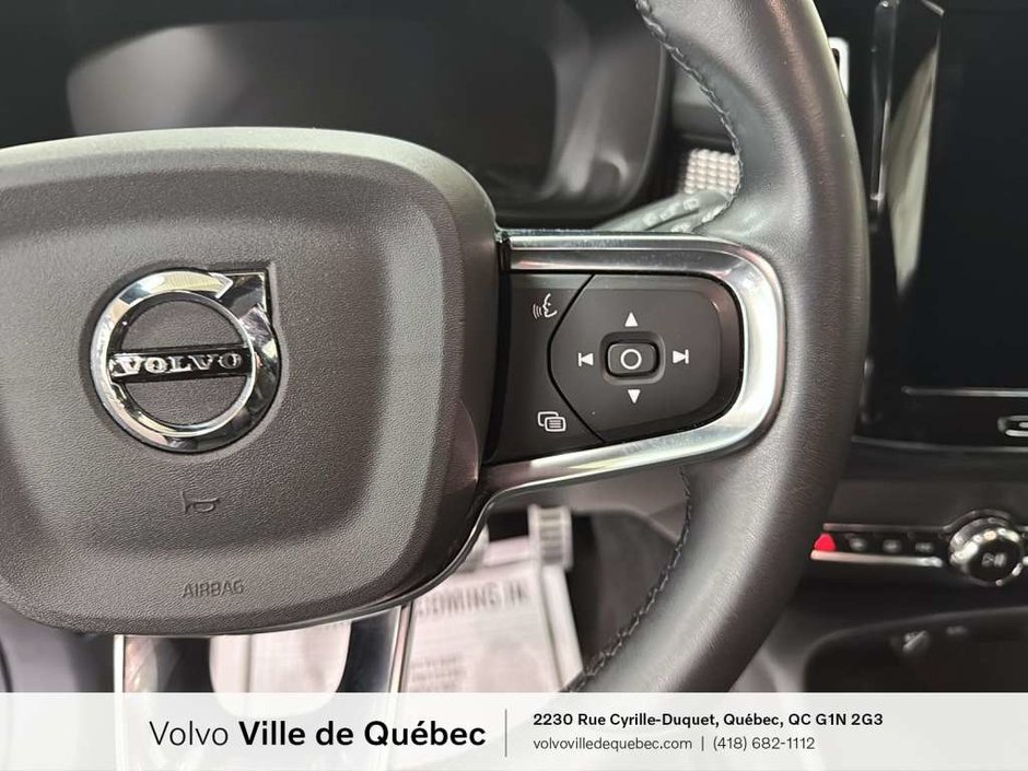 2022 Volvo XC40 R-Design-19