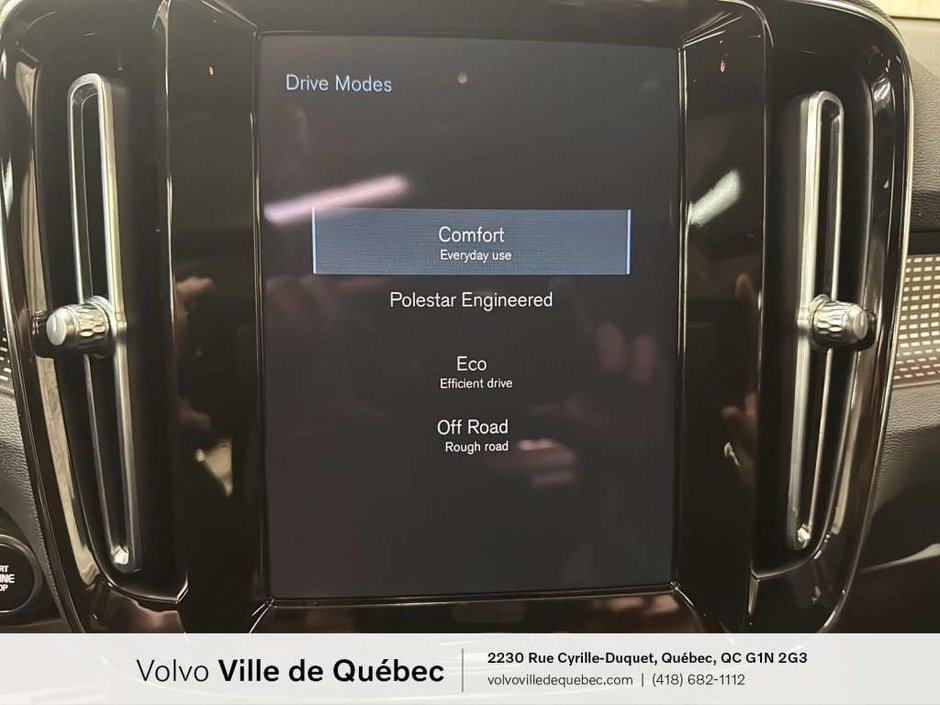 2022 Volvo XC40 R-Design-20