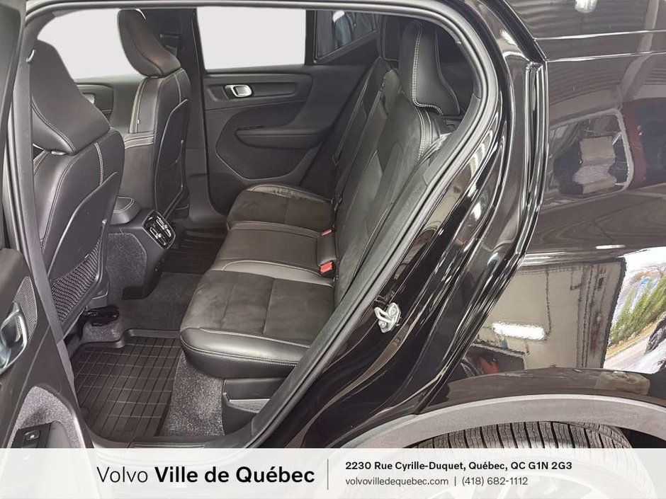 2022 Volvo XC40 R-Design-13