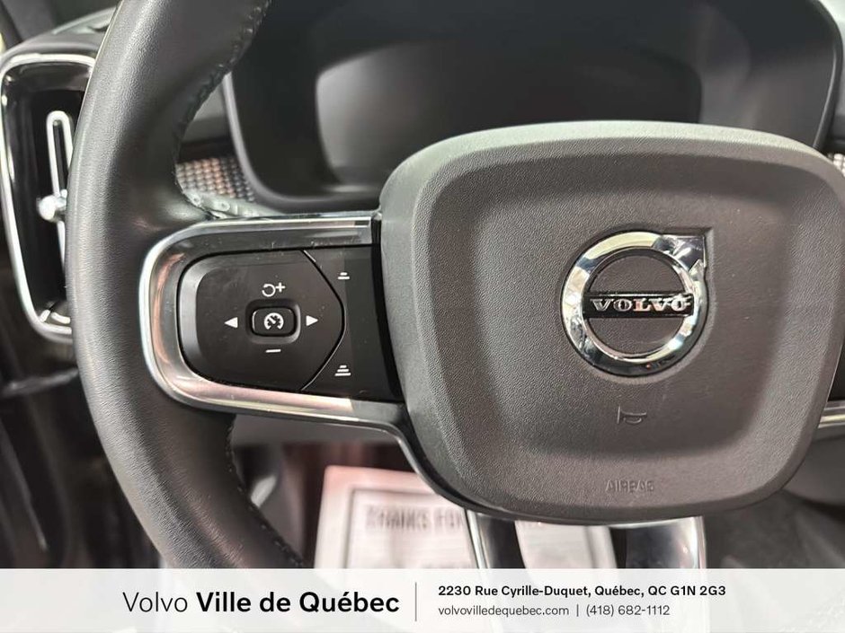 2022 Volvo XC40 R-Design-18