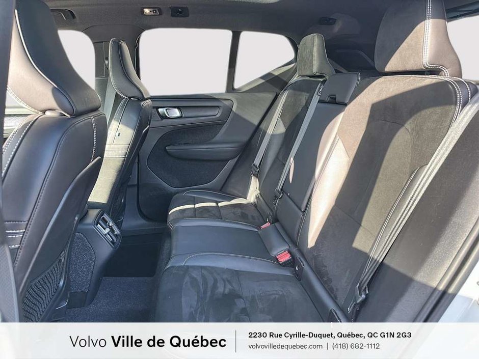 Volvo XC40 R-Design 2022-12