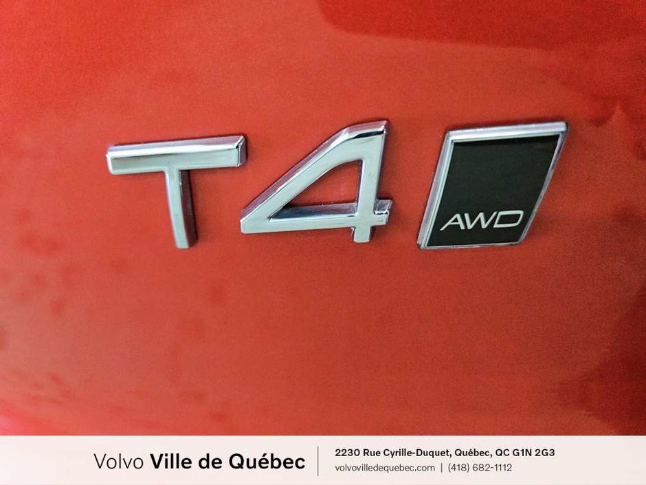 Volvo XC40 Momentum 2022-9