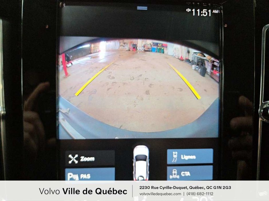 Volvo XC40 Momentum 2022-21