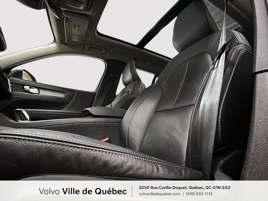 2022 Volvo XC40 Inscription-10