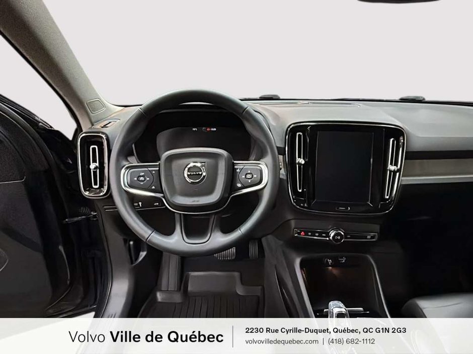 2022 Volvo XC40 Inscription-13