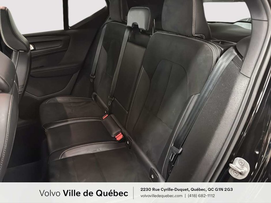 Volvo XC40 R-Design 2022-10