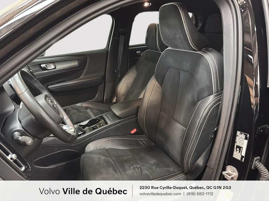 Volvo XC40 R-Design 2022-9