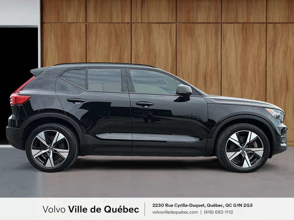 Volvo XC40 Recharge Plus 2022-3
