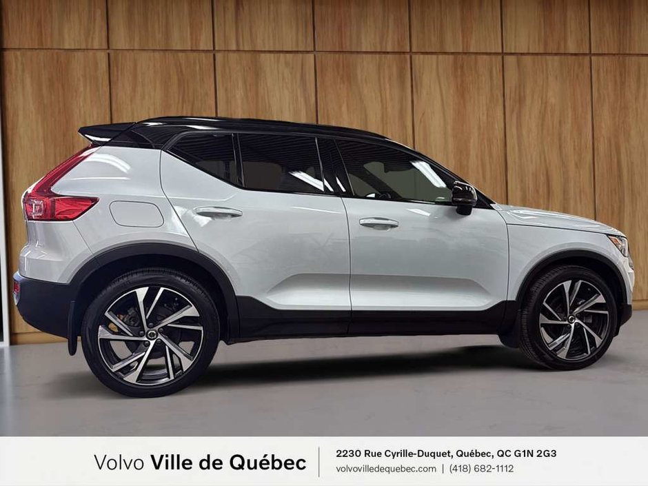 2022 Volvo XC40 R-Design-3