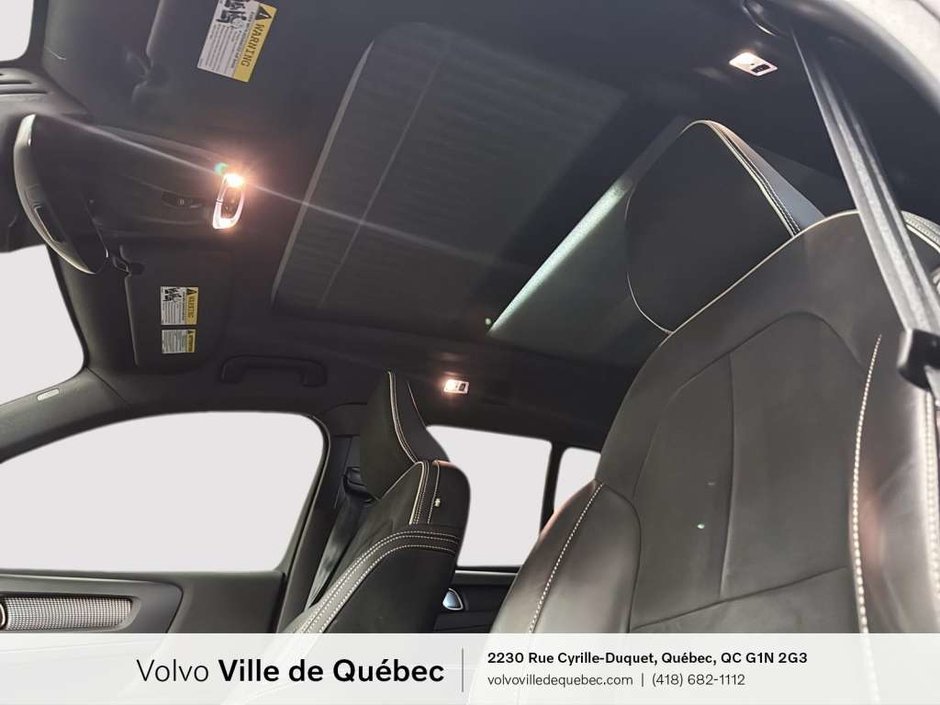 2022 Volvo XC40 R-Design-9