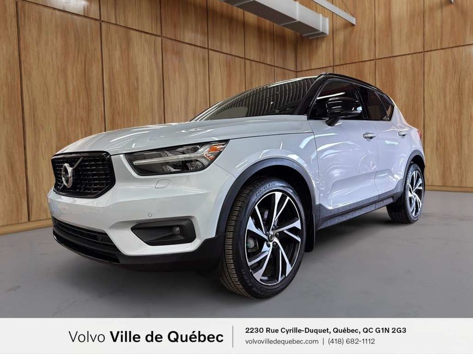 2022 Volvo XC40 R-Design-0