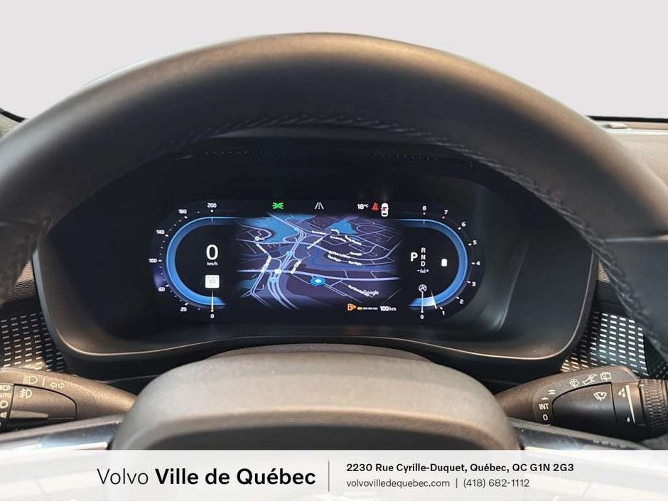 Volvo XC40 Plus Dark B5 2023-20