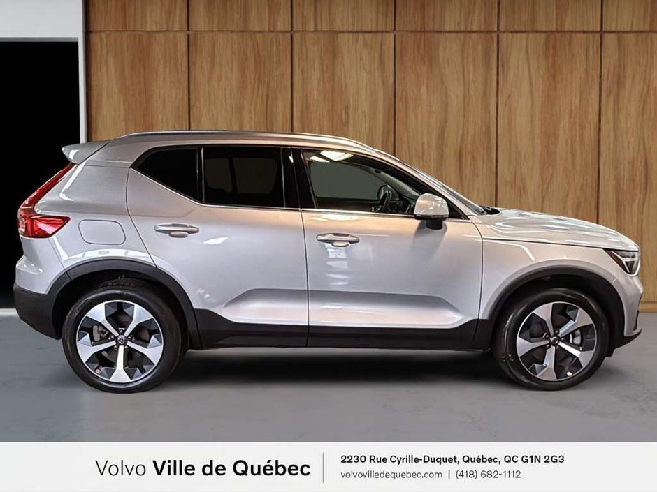 Volvo XC40 Plus B5 2023-4